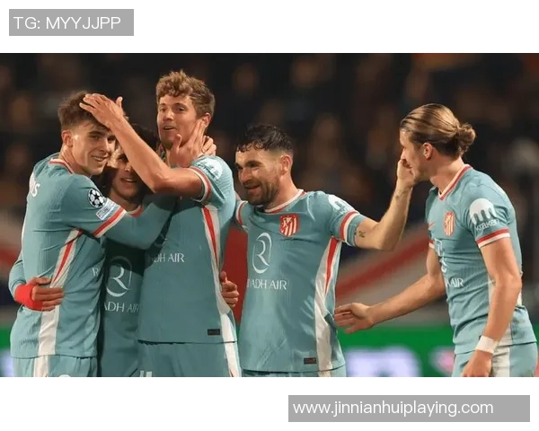 西蒙尼训练中尝试新首发阵容巴埃纳与小蜘蛛联手进攻