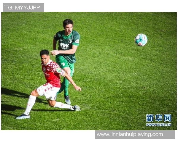 美因茨正式签约28岁奥格斯堡中锋菲利普蒂茨助力球队新赛季