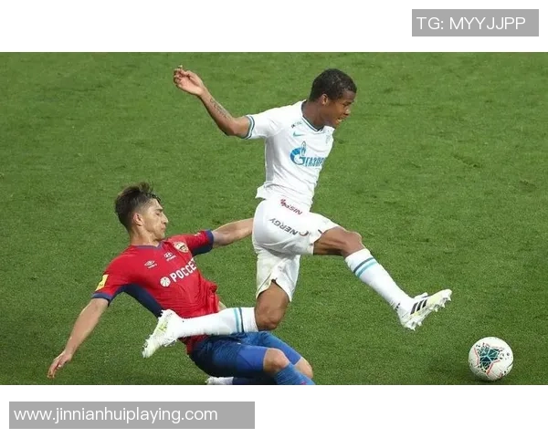 日本U20在加时赛被法国绝杀球员痛苦瘫倒赛场泪如雨下