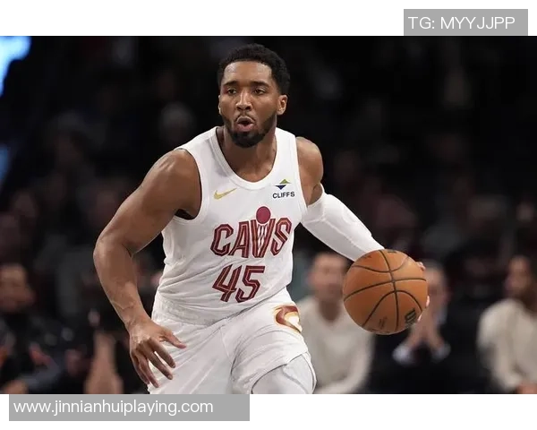 米切尔单节爆发斩获16分全场贡献24分5板5助4断展现全能表现