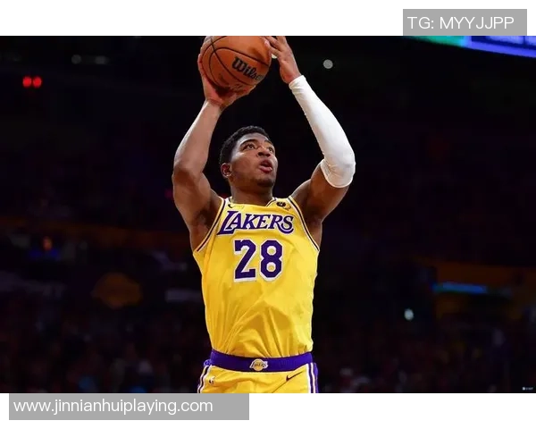 八村塁谈防守文班：强调对抗和紧贴让对手难以发挥